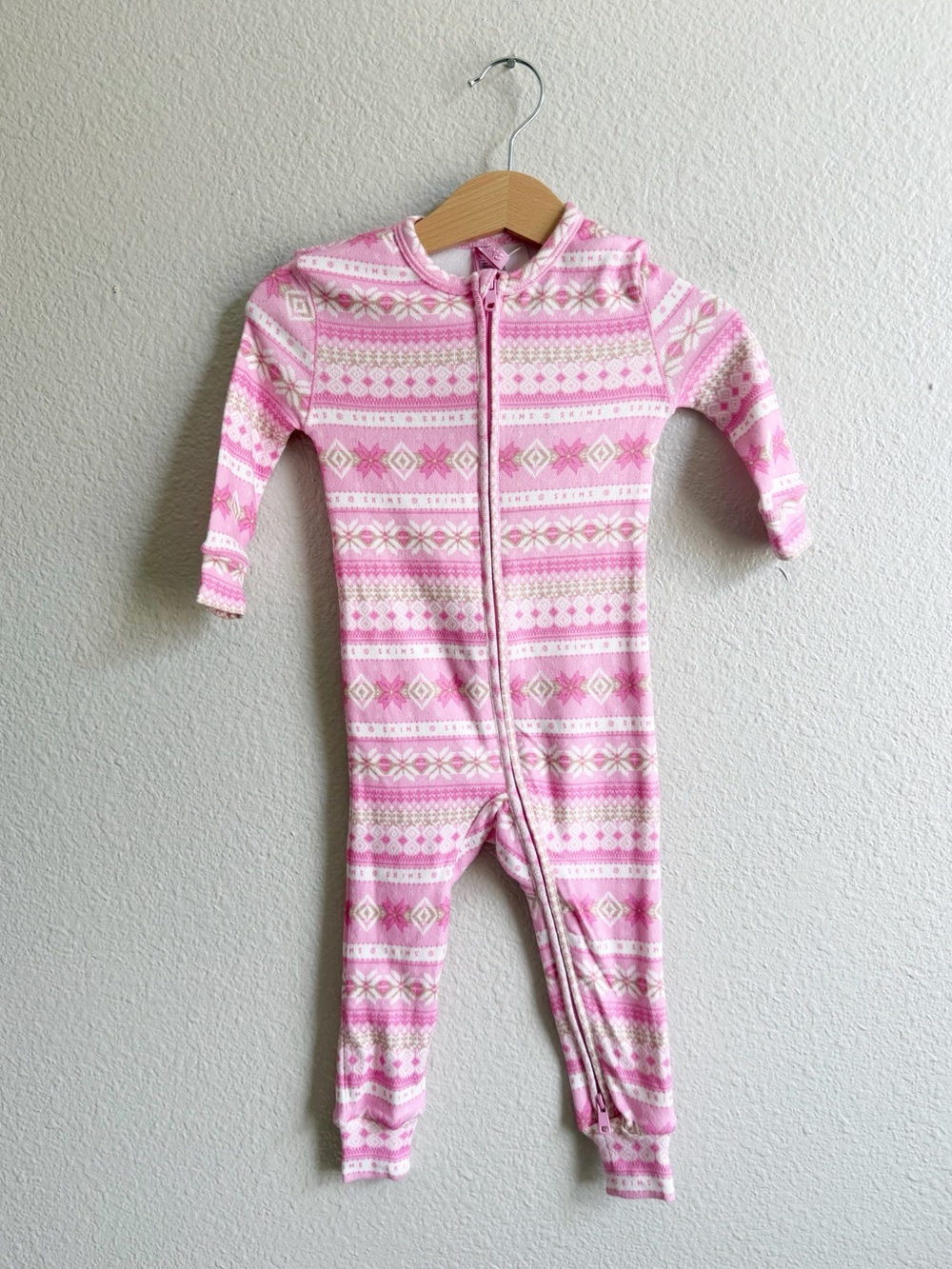 NWT Skims Pink Christmas Soft Plush Onesie Baby Girl Size 6 Months